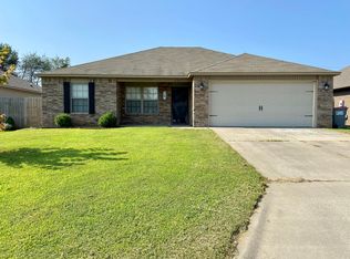 2207 Regency Ln, Barling, AR 72923