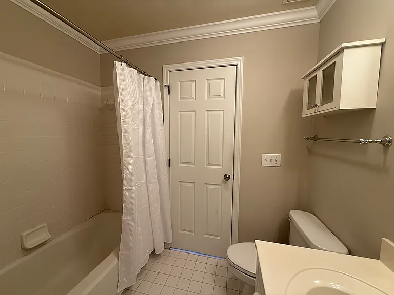 7834 Village Harbor Dr — Photo 11