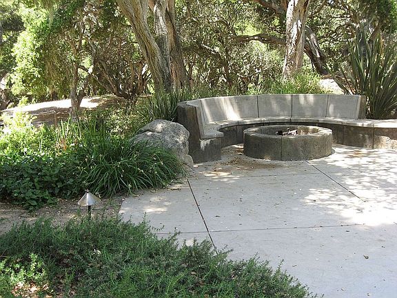 Fire pit / heated seats