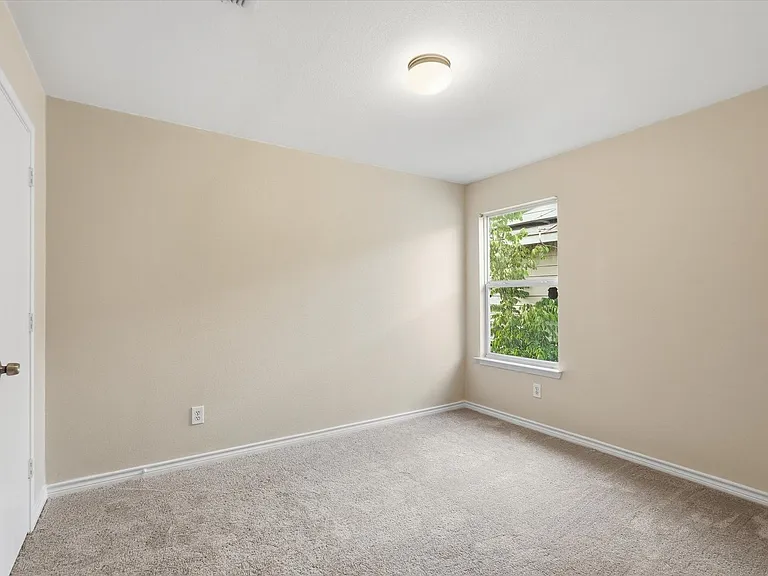 3009 Dusty Oak Dr — Photo 20