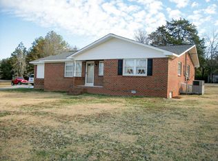1705 Bradyville Rd, Readyville, TN 37149
