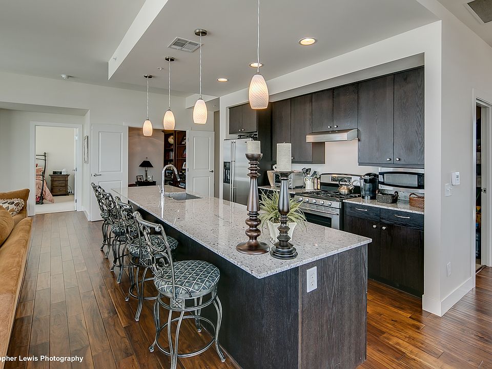 Kitchen and Appliances