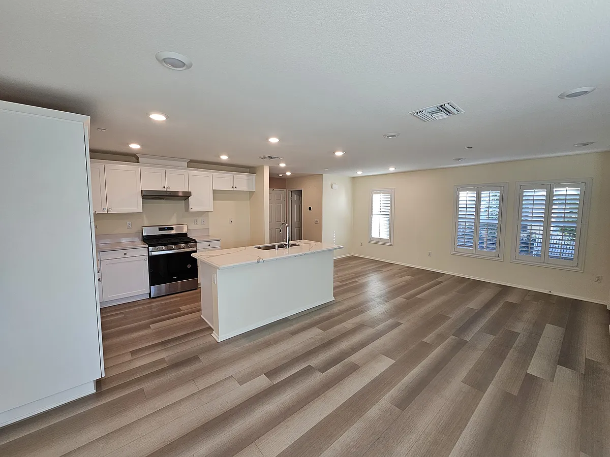 Building Photo - 7155 Citrus Ave #442