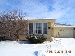81 E Normandy Dr, Chicago Heights, IL 60411