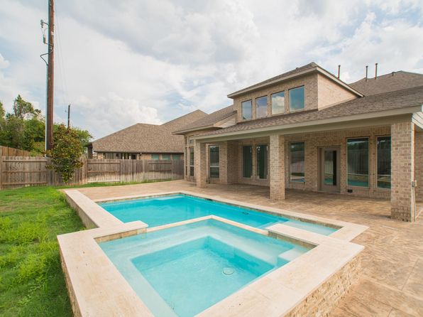 9430 Stablewood Lakes Ln