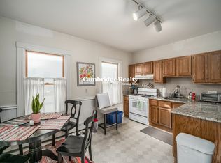 318 Beacon St #1T, Somerville, MA 02143
