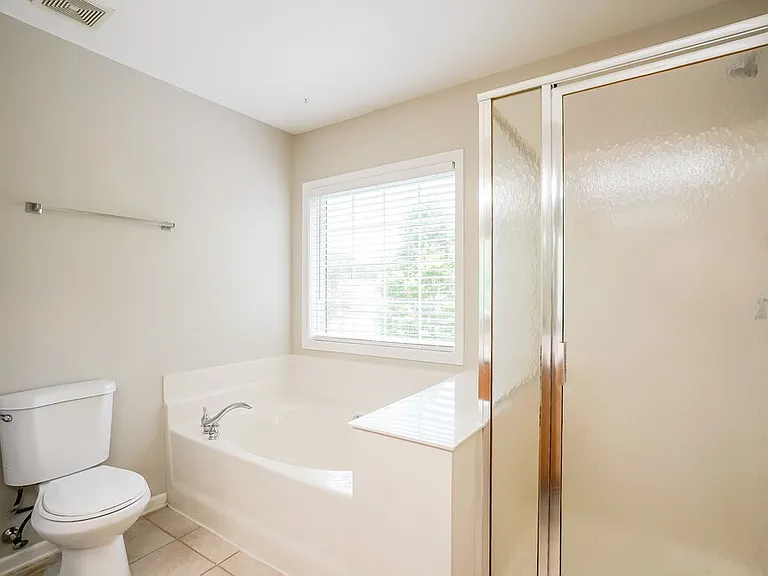 2327 Spruce Shadows Ln — Photo 14