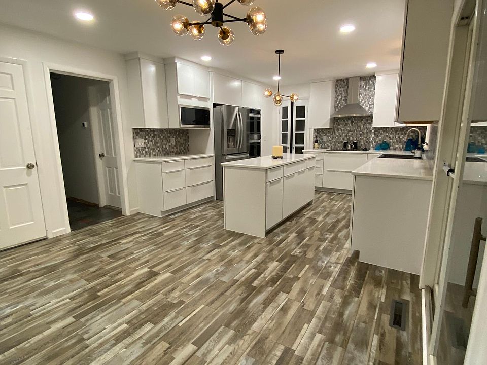 108 Marie Pkwy, Loudonville, NY 12211 Zillow