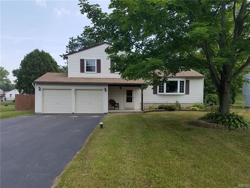 1st image of 6043 Bethlehem Ln