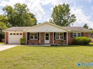 1015 Routon Dr SW, Decatur, AL 35601