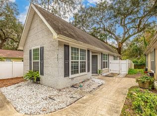 423 Pine St, Saint Simons Island, GA 31522