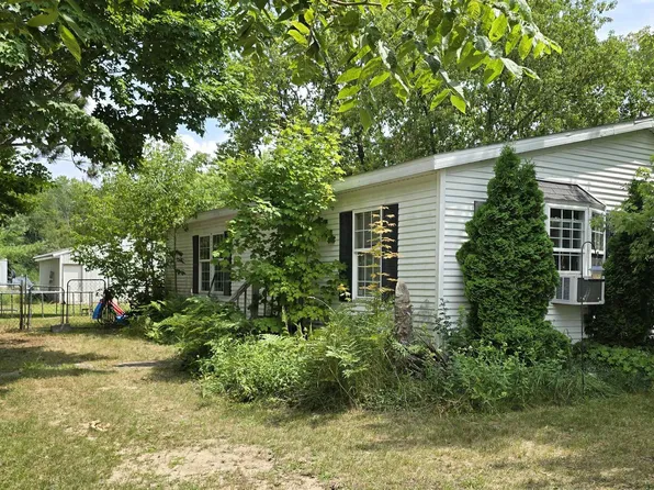 4787 Pine St SW, South Boardman, MI 49680
