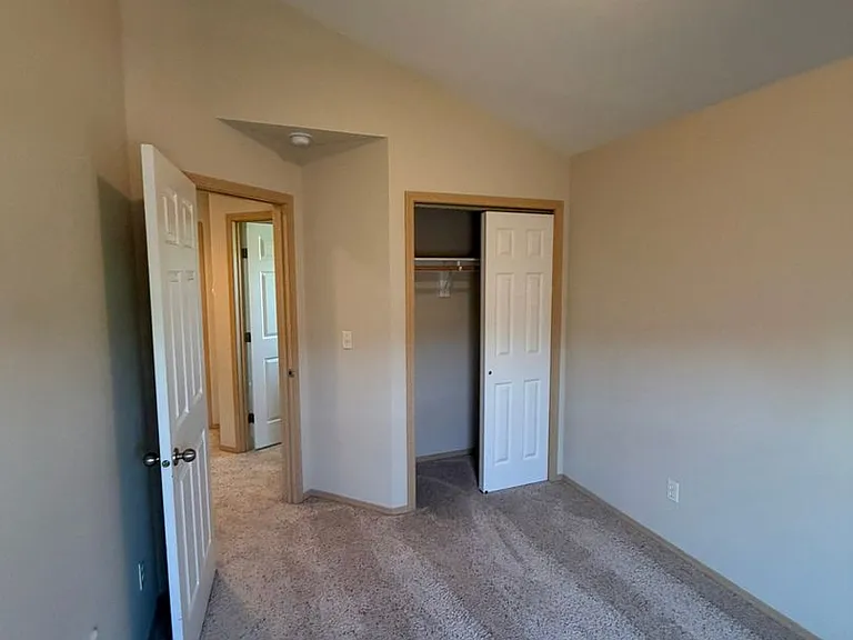 1224 8th St W — Photo 20