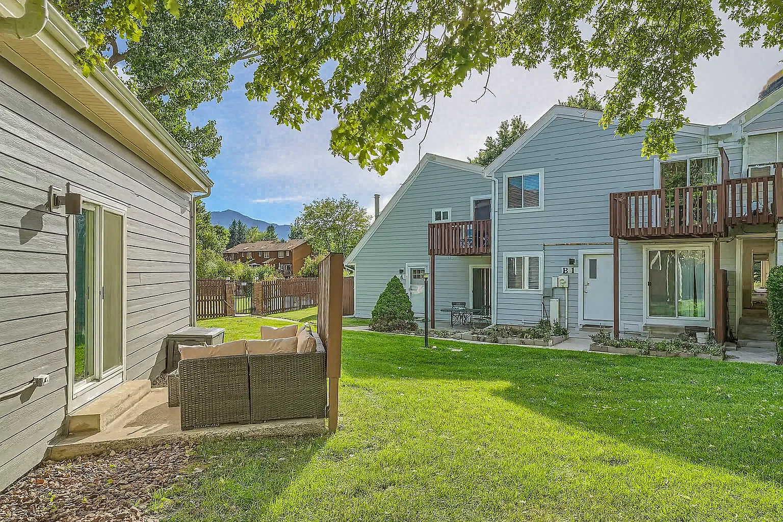 3740 Iris Ave — Photo 3