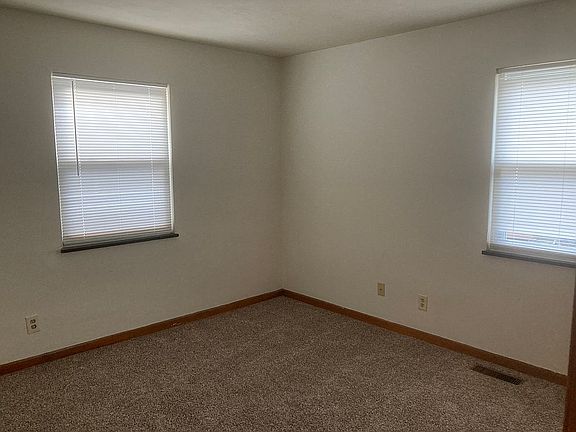 4th image of 3117 Larue Dr