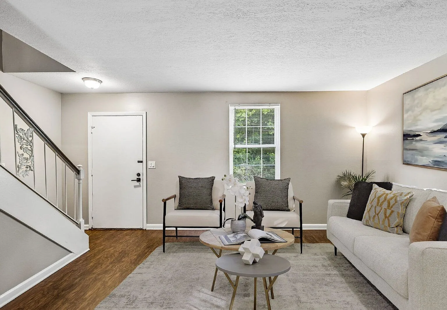 2 bed, 1.5 bath, 1280 sqft, $1,450 — Photo 3