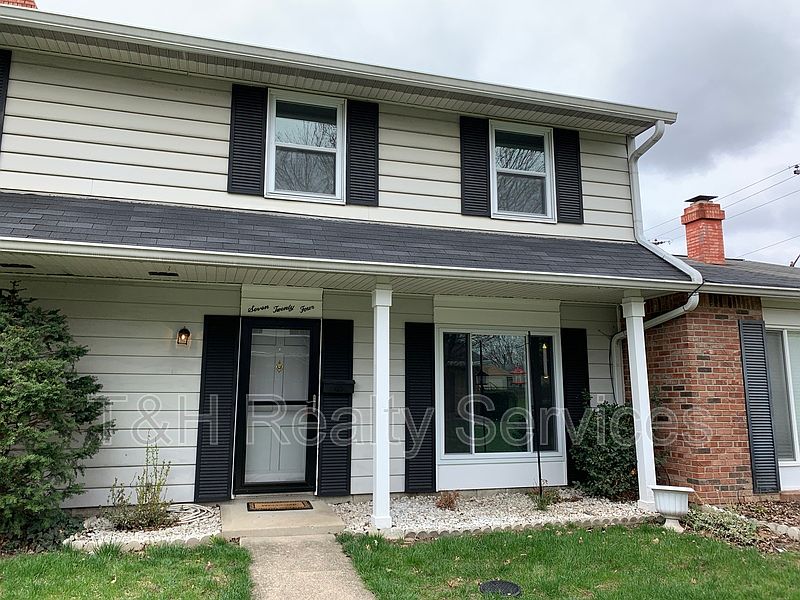 1st image of 724 Southfield Ct