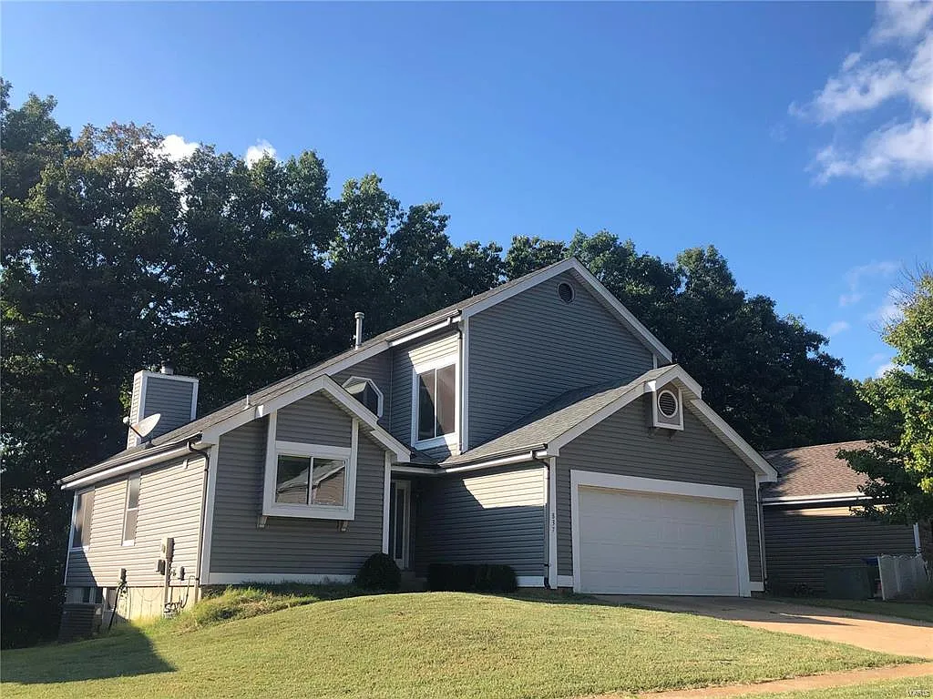 837 Ginger Wood Ct — Photo 1