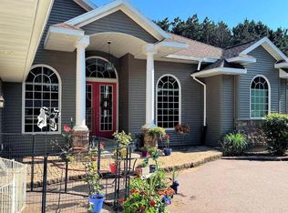 858 S Grouse Ct, Wisconsin Dells, WI 53965