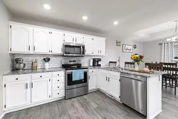 502 N Century Pl — Photo 7