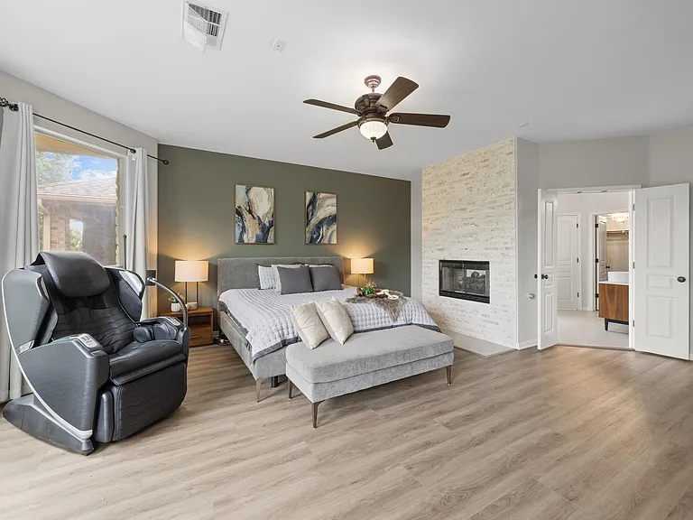 4323 Angelico Ln — Photo 25