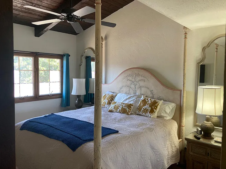 Bed Room w/ King Bed and Vaulted Ceiling