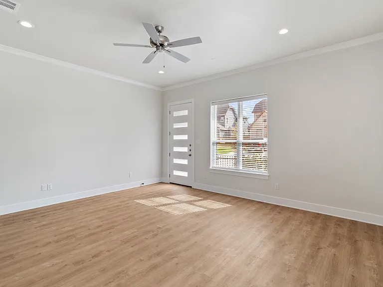 310 Fairway Dr #113 — Photo 24