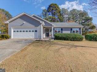 404 Harmony Ln, Auburn, GA 30011