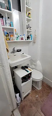 Rented by Downtown Mgt & Realty LLC | media 9