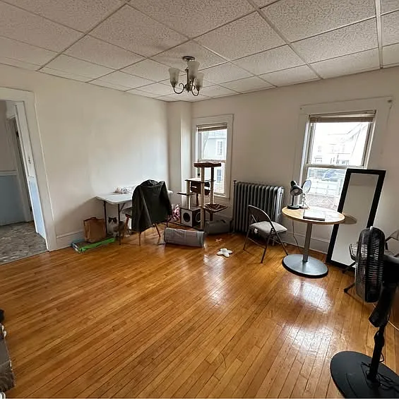 60 Hubbard St — Photo 3