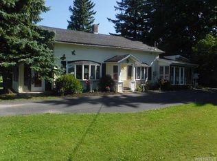 4131 Hermitage Rd, Warsaw, NY 14569