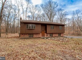 2590 Hieter Rd, Quakertown, PA 18951