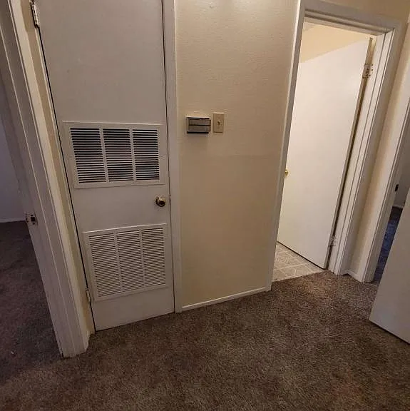 735 S Jackson St #11 — Photo 8