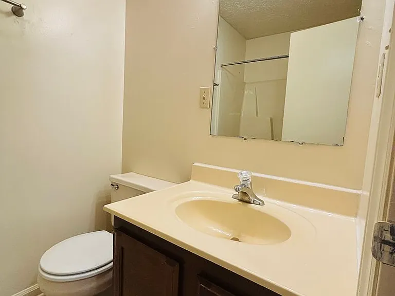 1233PB -Ellett Road Duplexes -Lester - M — Photo 90