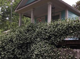 1322 Spruce St, Ocean Springs, MS 39564