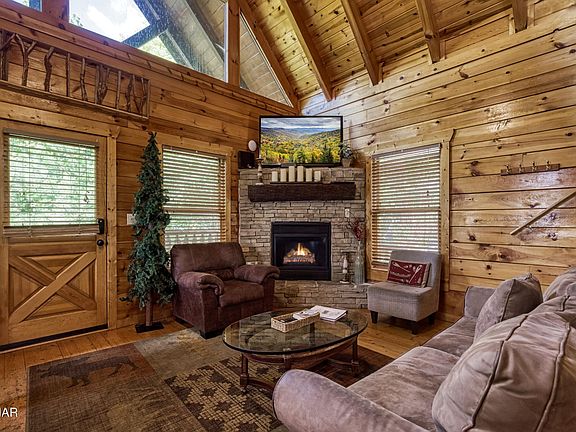 5th image of 2251 Upper Middle Creek Rd #4