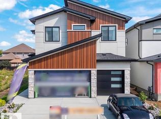 16607 8th St NE, Edmonton, AB T6T1A4