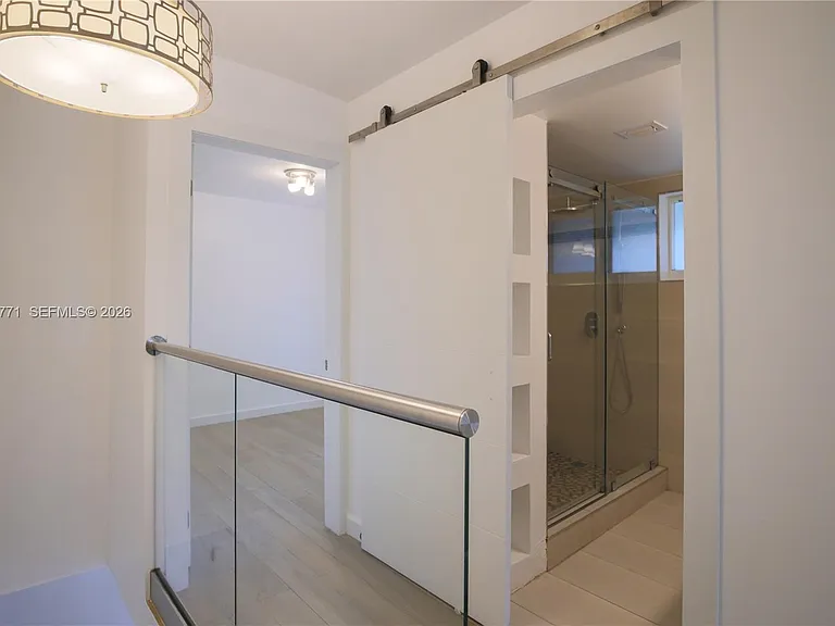 3239 W Trade Ave #9 — Photo 11