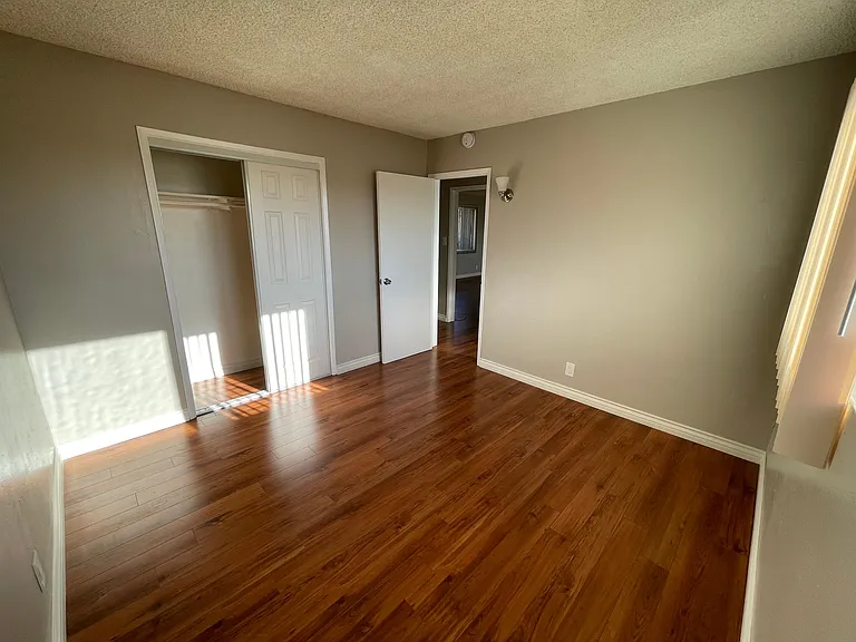 9855 Lower Azusa Rd #O — Photo 4