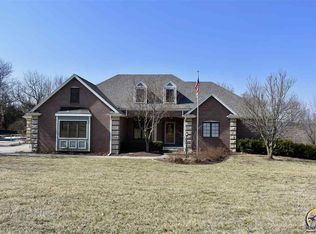 5637 NW Northboro Dr, Topeka, KS 66618