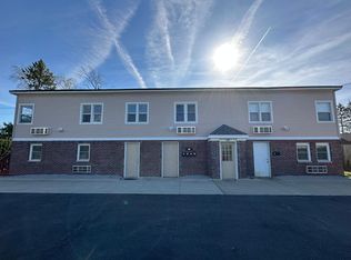 531 N Kelly St #A, Hobart, IN 46342