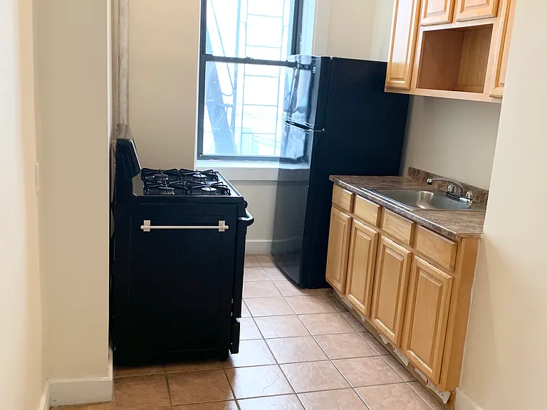 528 Flatbush Ave #7 — Photo 7