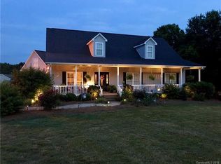 15038 Bull Hill Rd, Oakboro, NC 28129