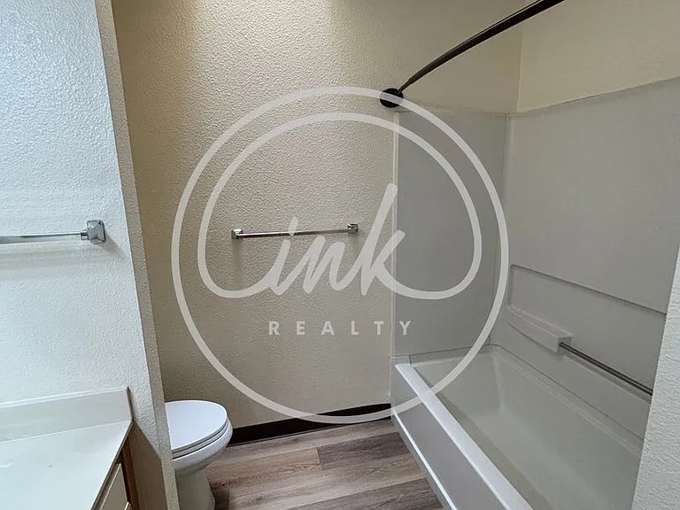 1294 Alicia Cir — Photo 13