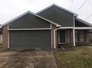 7034 Villa Del Sol Dr, Houston, TX 77083