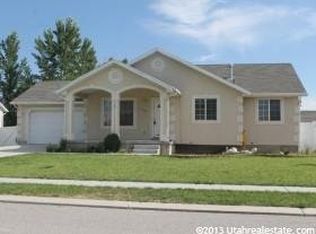 1334 E Owl Ln, Eagle Mountain, UT 84005