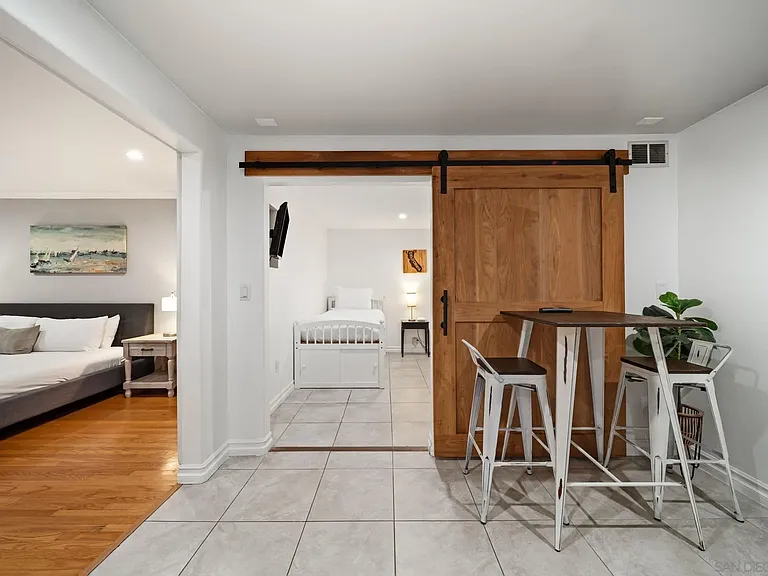 4260 Eastridge Dr — Photo 42
