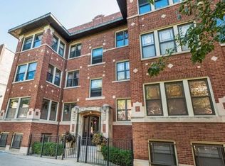 7015 N Greenview Ave #3, Chicago, IL 60626