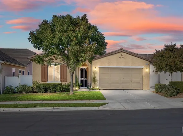 10012 Francois Ln, Bakersfield, CA 93306