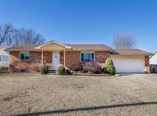 733 N Lincoln St, Cheney, KS 67025